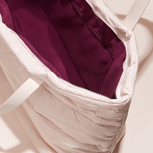 puffy traveler tote